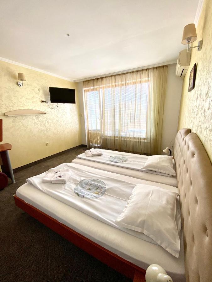 Family Hotel The Golden Fish Szozopol Kültér fotó